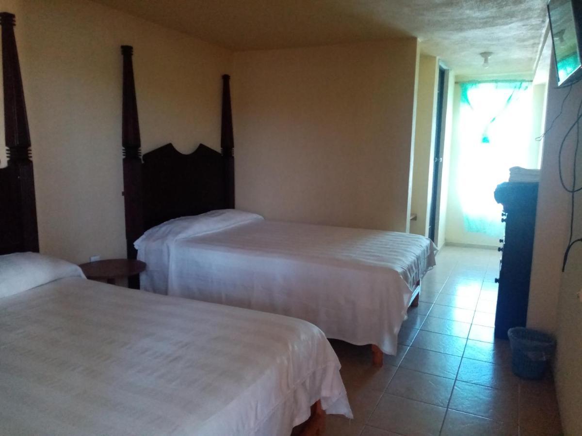 Hotel Cipreses Ixmiquilpan Extérieur photo